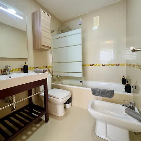 Bahia Azul Suites, Piscina & Padel Apartment