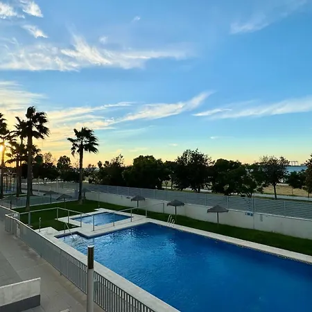 Apartamento Bahia Azul Suites, Piscina & Padel *